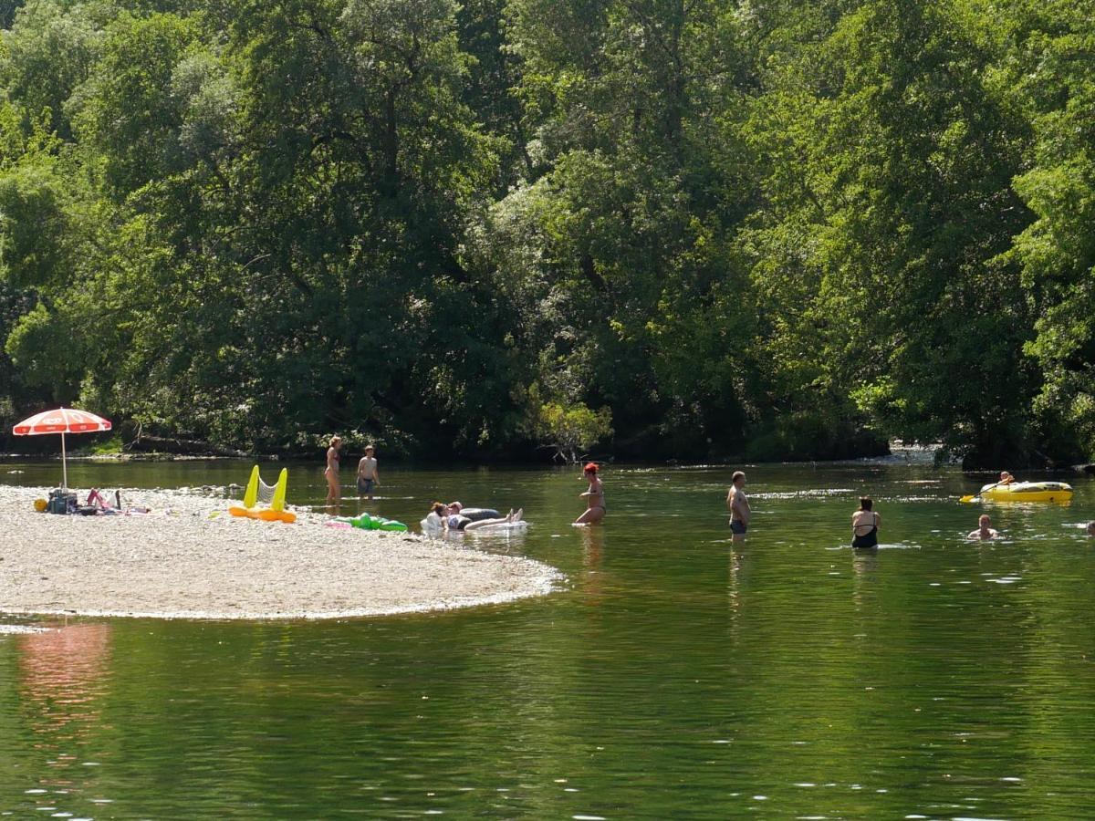 Camping Le Chassezac Sampzon Екстер'єр фото