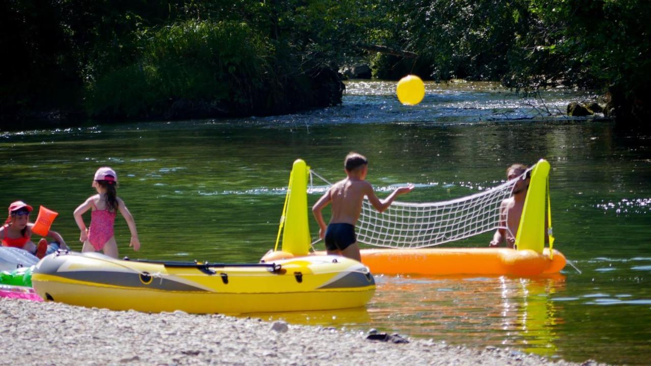 Camping Le Chassezac Sampzon Екстер'єр фото
