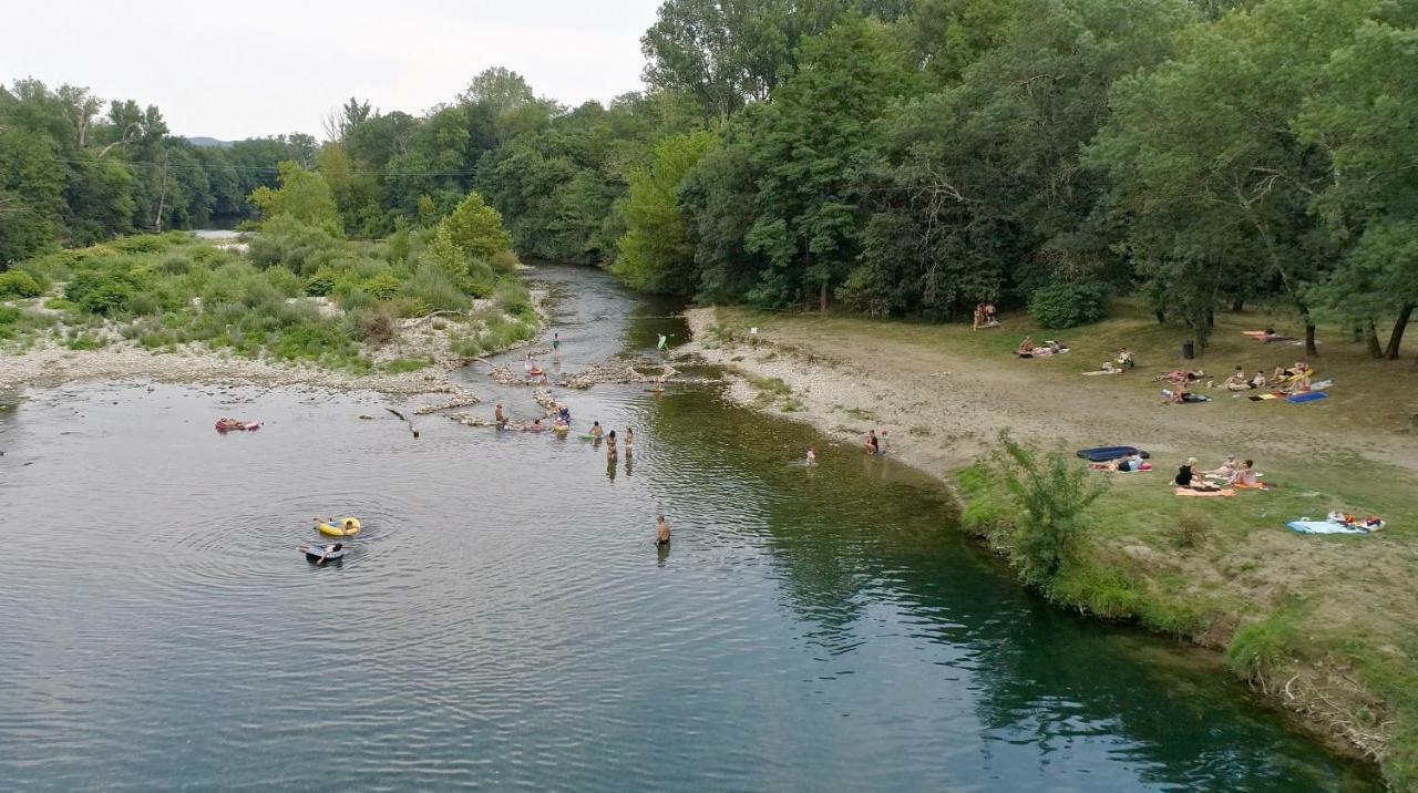 Camping Le Chassezac Sampzon Екстер'єр фото